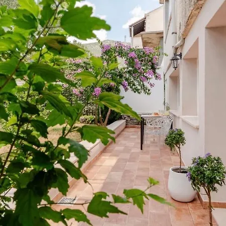 For Friends & Family Cavtat
